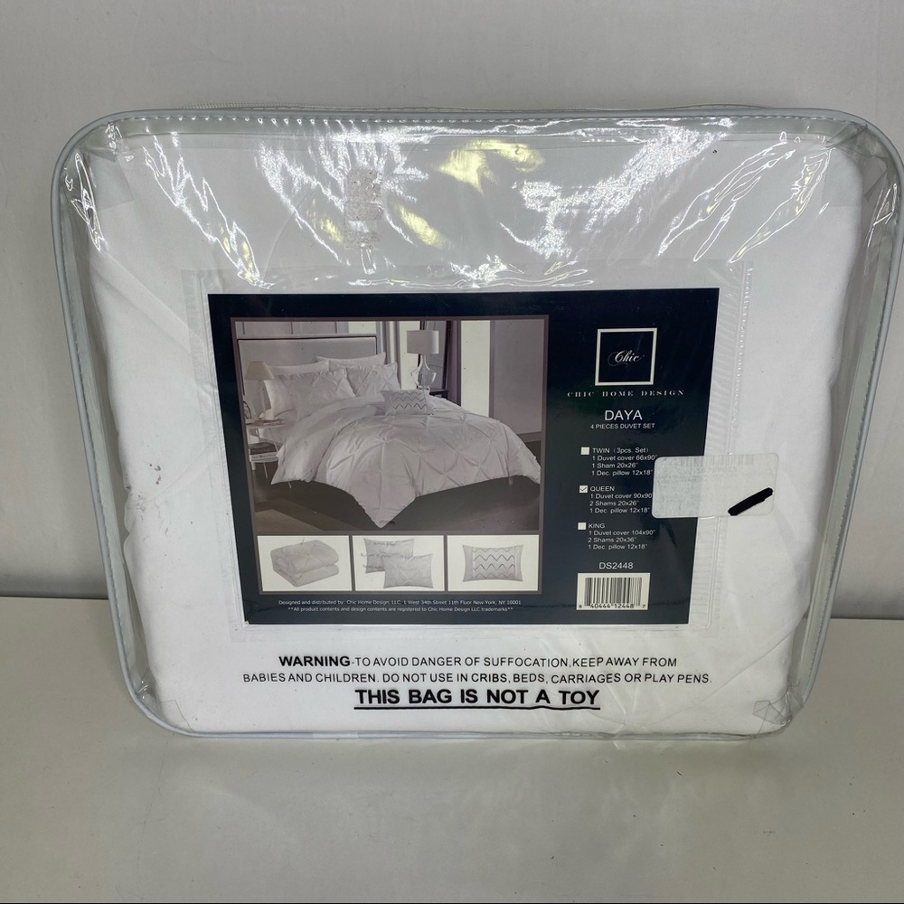 Chic Daya 4 Piece Duvet Pillow Sham Sequin Set